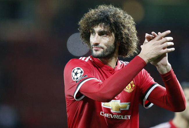 Fellaini tỏa sáng trong sự bất lực của Jose Mourinho