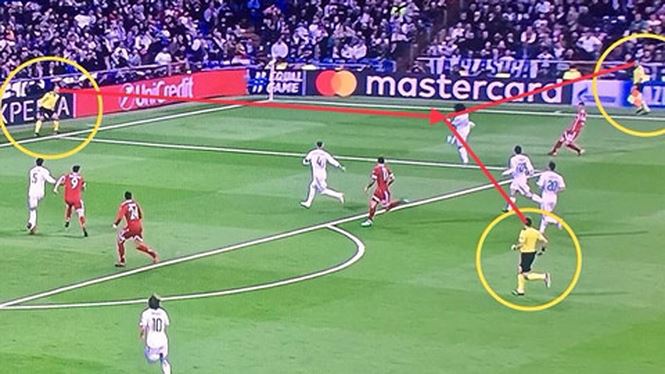Bayern không được hưởng phạt đền, UEFA lại giúp Real?