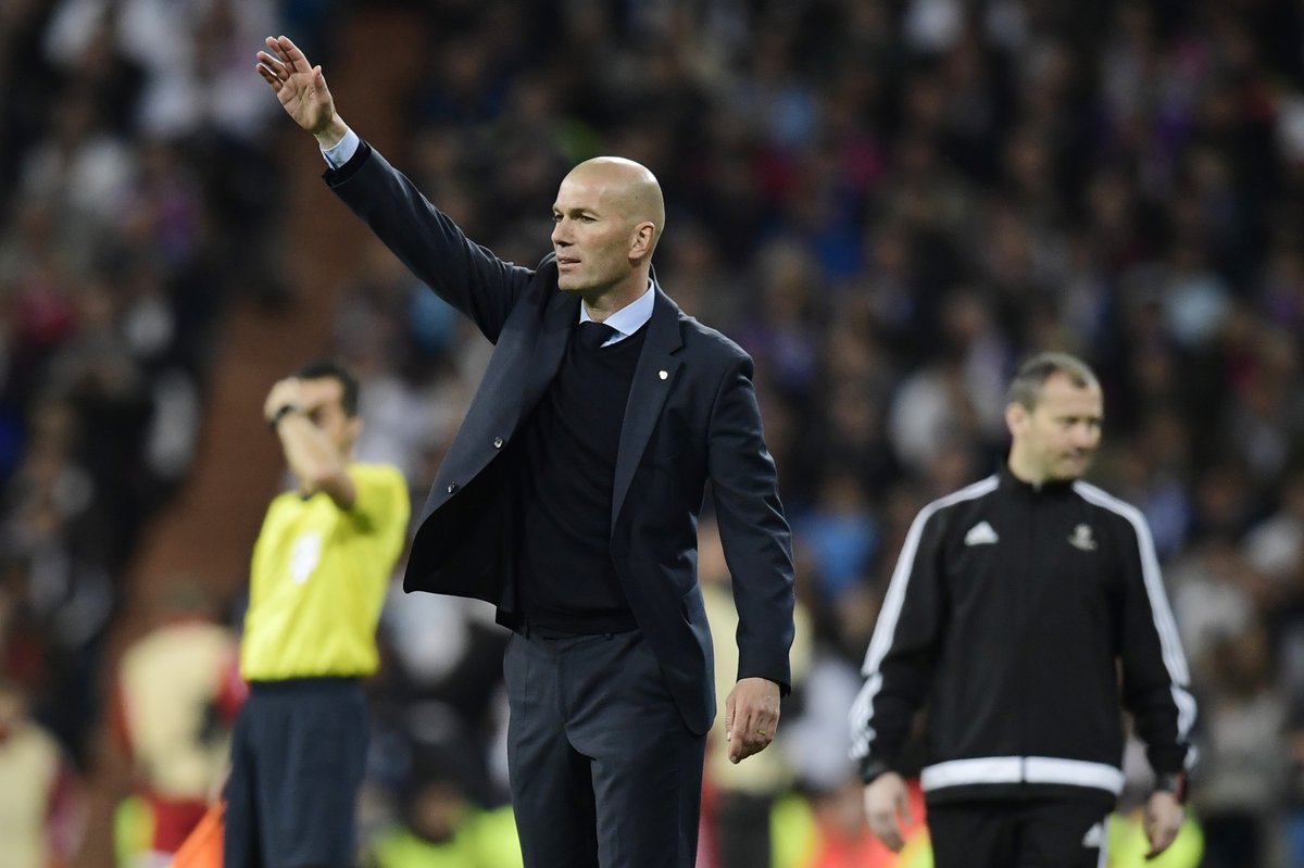 Với Zidane, Real chưa biết thua là gì tại vòng knock-out Champions League
