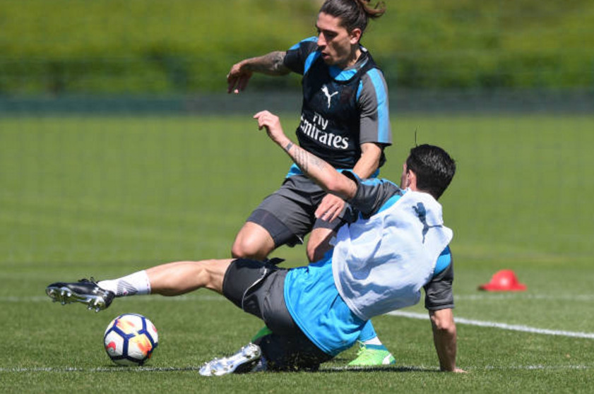 Ảnh bài viết Đã hết mục tiêu, dàn sao Arsenal vẫn quyết tặng quà cho Wenger