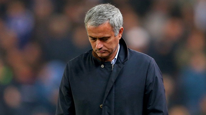 Ảnh bài viết Thua Brighton, CĐV đòi 'đuổi cổ' Mourinho