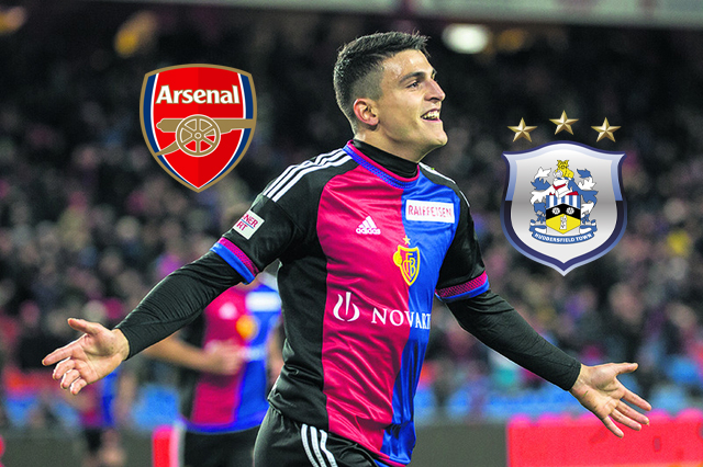 Arsenal cạnh tranh với Huddersfield vì sao chạy cánh Basel