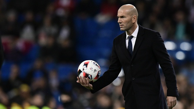 Madridista kêu gọi Zidane 'tẩu thoát' khỏi Real sau Champions League 