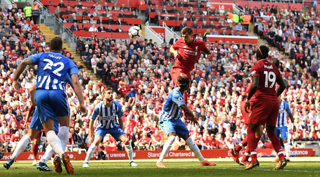 Ảnh bài viết Bật cao hơn đối thủ một thân người, Lovren khiến "anti fan" phải im tiếng