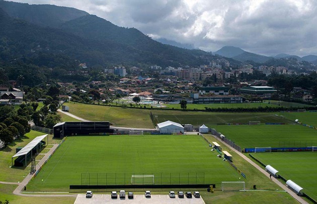 Ảnh bài viết Tròn mắt trước nơi đóng quân của Brazil trước World Cup