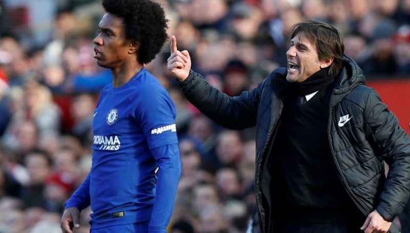 Ảnh bài viết Chelsea sa thải Conte, M.U hết cửa chiêu mộ Willian