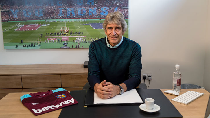 ĐỐI THOẠI Manuel Pellegrini: Hài lòng CĐV là mục tiêu tiên quyết