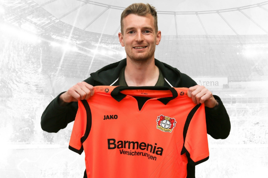 CHÍNH THỨC: Mất 0 đồng, Leverkusen chiêu mộ thủ thành xuất sắc nhất Bundesliga