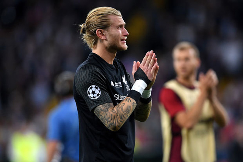HLV Klopp và đội trưởng Henderson đồng loạt lên tiếng bảo vệ Karius