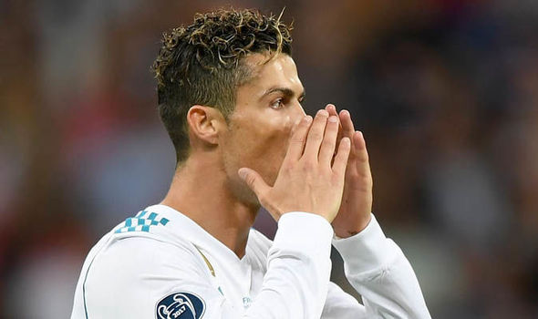 NÓNG: Vô địch Champions League, Ronaldo úp mở khả năng chia tay Real