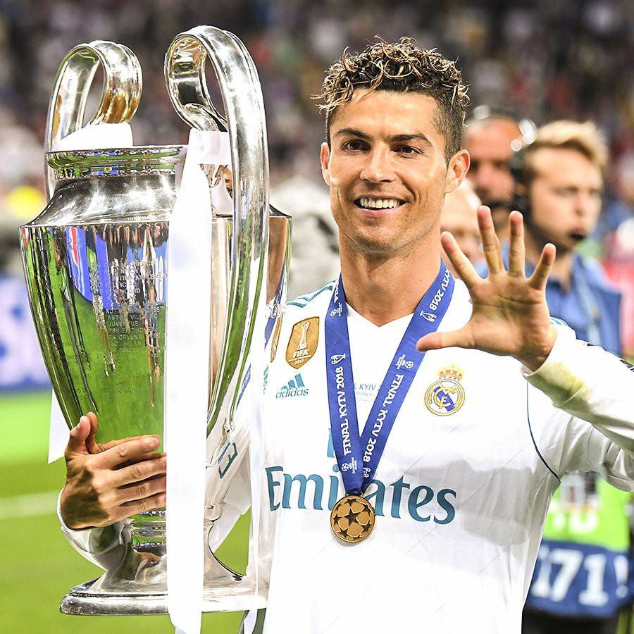 Ảnh bài viết Ronaldo khoe chức vô địch Champions League thứ 5 trong sự nghiệp