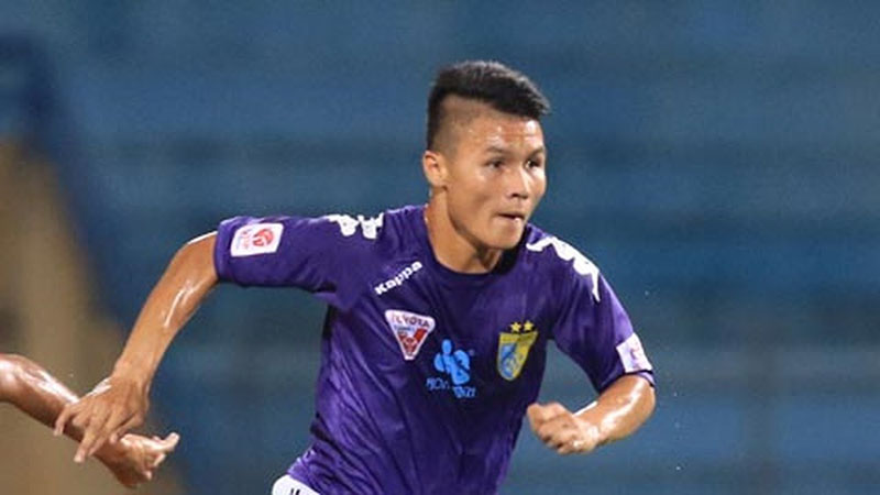 Hà Nội FC hưởng lợi từ sự hồi sinh của Quang Hải