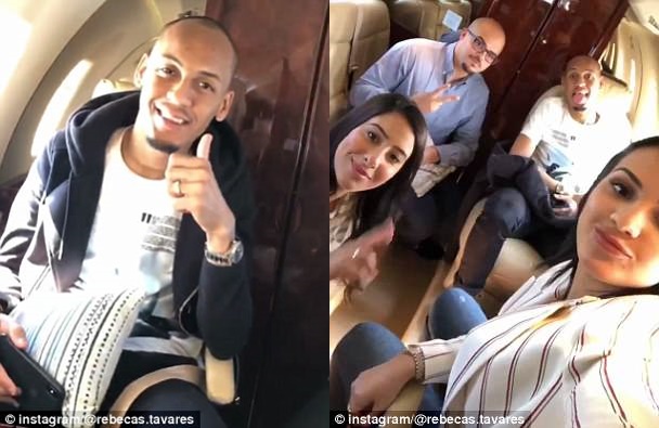 Ảnh bài viết Tới Liverpool, Fabinho khui sâm banh ăn mừng