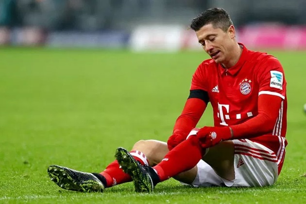 Ảnh bài viết TIẾT LỘ: Lewandowski muốn "đào tẩu" khỏi Bayern Munich