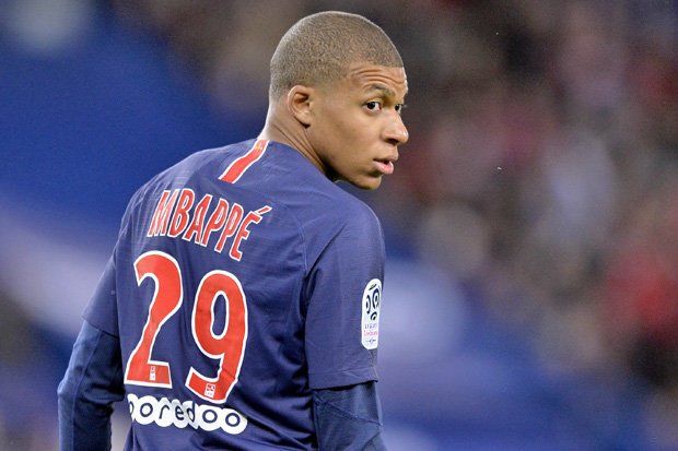 Ảnh bài viết PSG đối phó Công bằng tài chính: Mbappe - vật hy sinh?