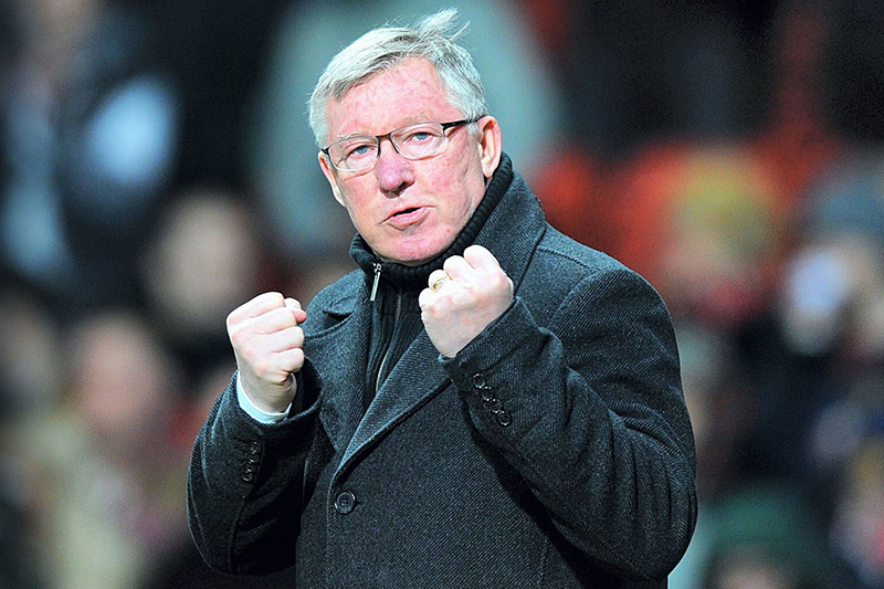 Sir Alex Ferguson xuất viện sau gần 1 tháng điều trị xuất huyết não