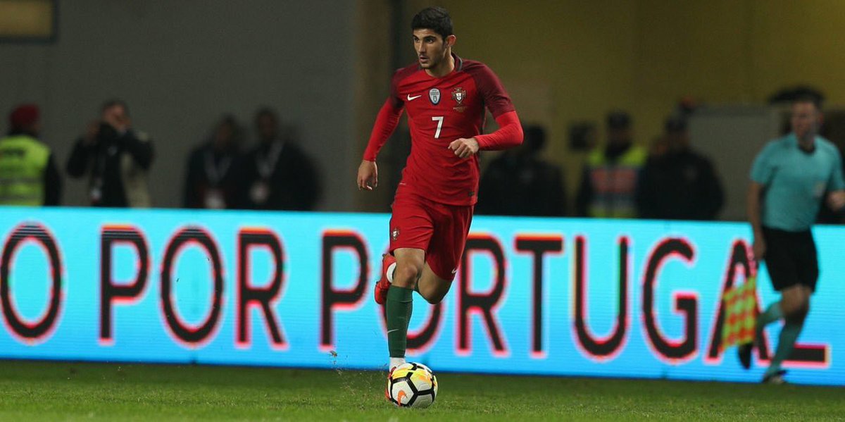 Ảnh bài viết PSG nỗ lực đáp ứng FFP: Ra giá khủng cho 'Ronado đệ nhị'