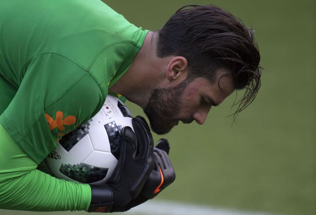 Ảnh bài viết Liverpool tìm kiếm thủ môn: Ngã ba đường của Klopp