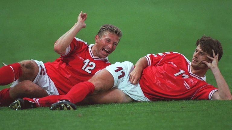 Những màn ăn mừng 'thần thánh' tại World Cup (Phần 1)