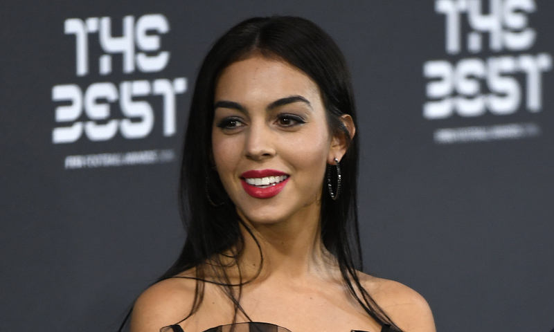 Top 10 nàng WAGs nóng bỏng nhất tại World Cup 2018