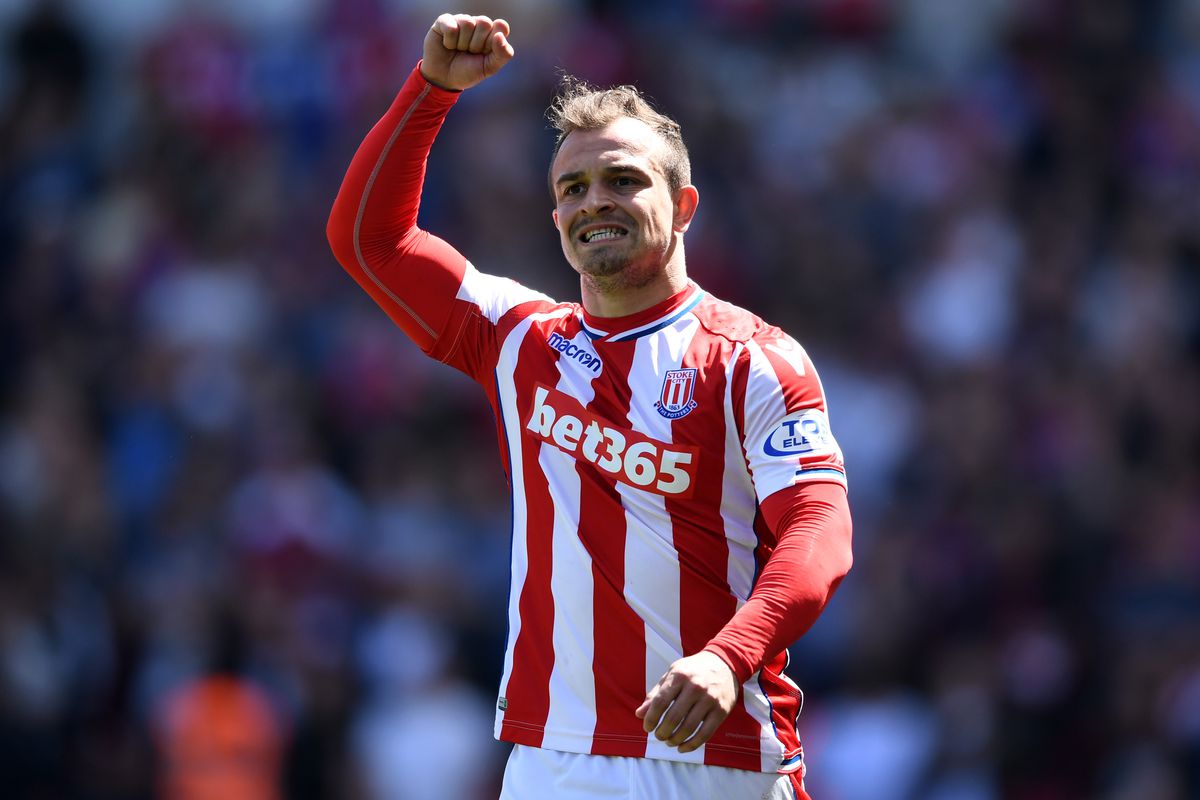 Ảnh bài viết Liverpool đẩy mạnh tiếp cận, Shaqiri tính thế nào?