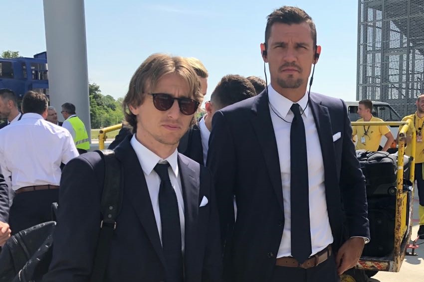 Luka Modric hóa tài tử, cùng Croatia hành quân đến Nga