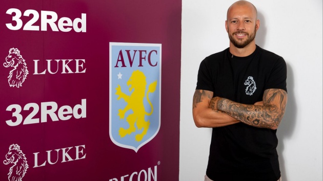 Ảnh bài viết "Cafu Scotland" ký hợp đồng với Aston Villa