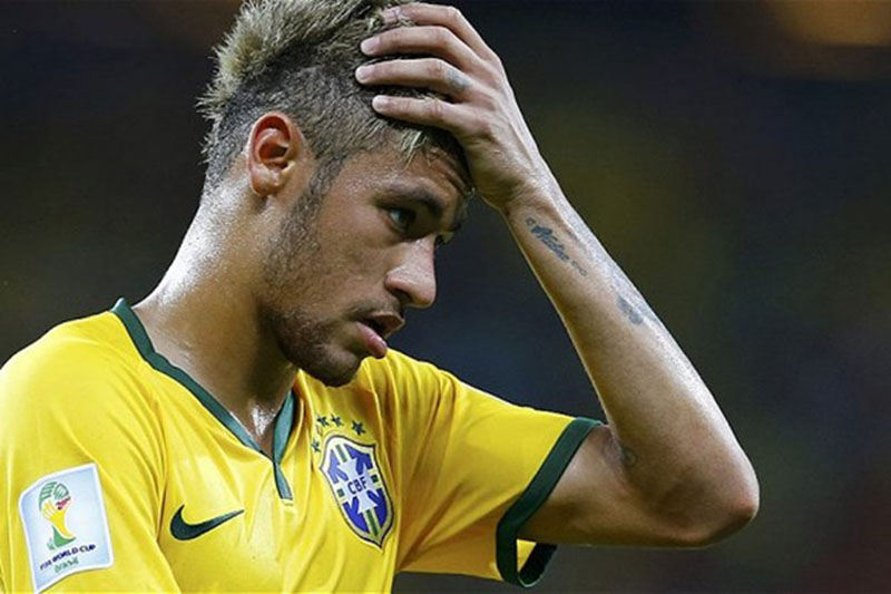 Ảnh bài viết Neymar nhận cú sốc khi bạn gái bị công khai clip “ân ái”