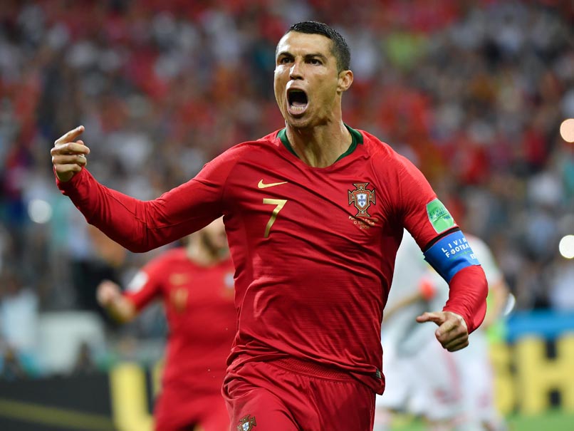 Cần gì World Cup, Ronaldo đã vĩ đại từ lâu rồi!