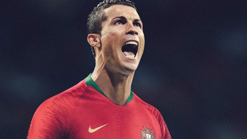 Ảnh bài viết Ronaldo từng cóng trước Tây Ban Nha, nhưng hôm nay thì không