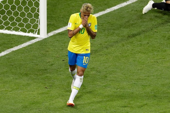 4 ngôi sao Brazil đang giúp Real có được Neymar