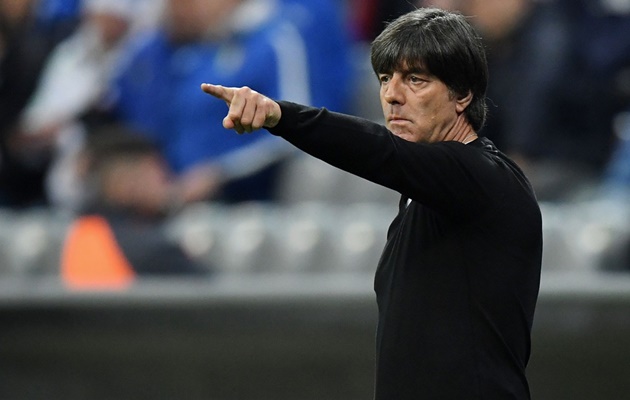 Joachim Low: "Đức sẽ không thay đổi lối chơi sau trận thua Mexico"