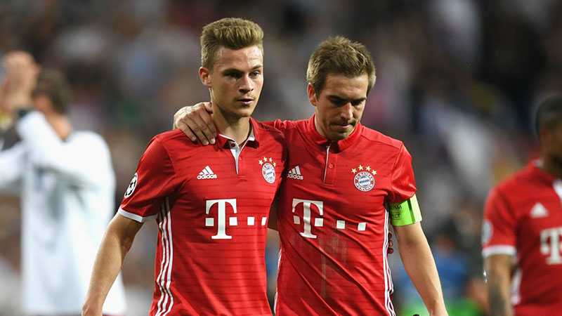 Nhìn Joshua Kimmich chỉ làm tuyển Đức nhớ Philipp Lahm