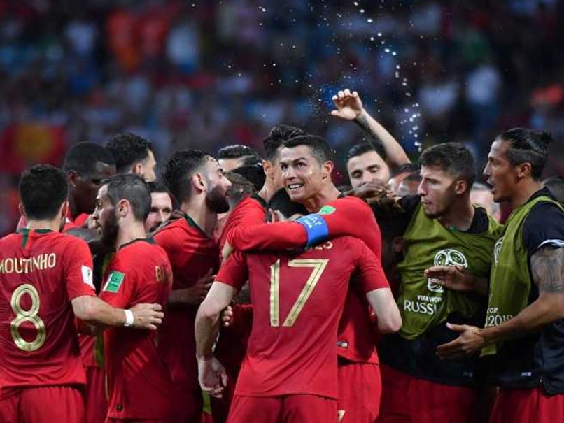 HLV Bồ Đào Nha: 'Chỉ Ronaldo không thể nào giành được chiến thắng'
