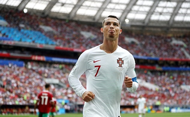 Ảnh bài viết Mạng xã hội bùng nổ với chiến tích của Ronaldo trước Morocco
