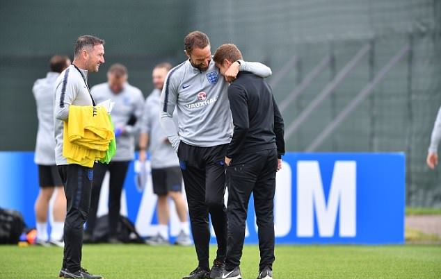 Mất Dele Alli, HLV Southgate không lo lắng với 3 phương án dự phòng