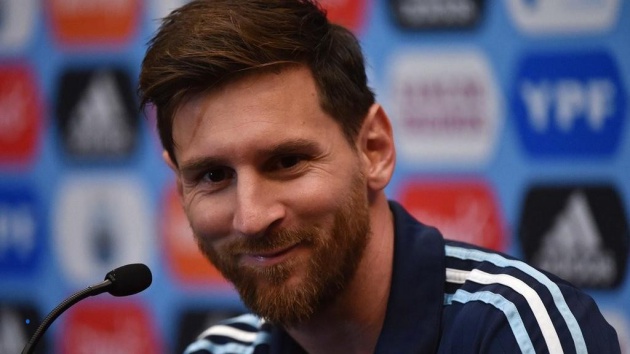 Ảnh bài viết Messi yêu cầu Barca kí 6 bản hợp đồng, bao gồm 2 ngôi sao Man Utd