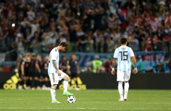 TRỰC TIẾP Argentina 0-3 Croatia: Tệ hại! (KT)