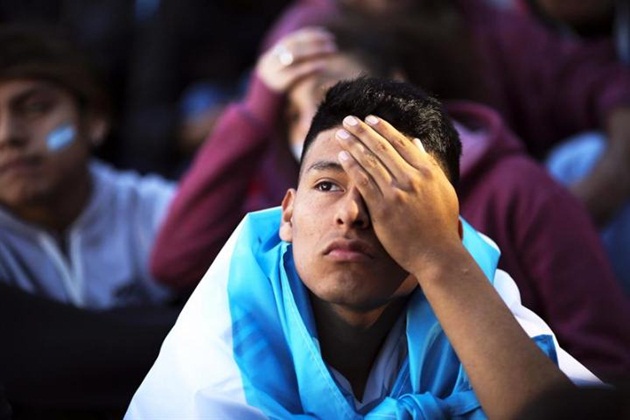 Ảnh bài viết Từ đôi mắt trẻ thơ đến nỗi lòng Messi: Nước mắt người vô tội