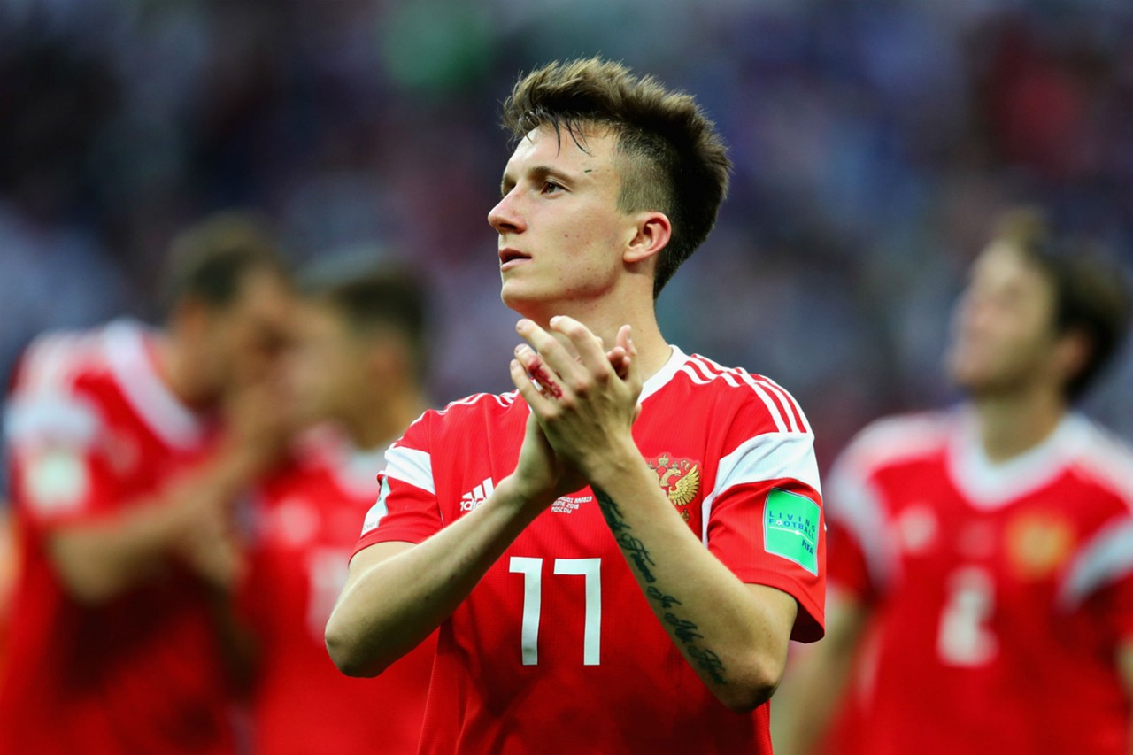 Arsenal có thể mất Golovin về tay Wenger
