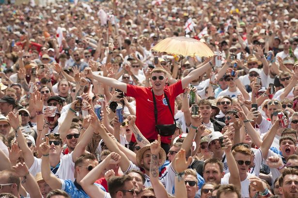 Ảnh bài viết Kane lập hat-trick, CĐV Anh ăn mừng như thể vô địch thế giới ở quê nhà