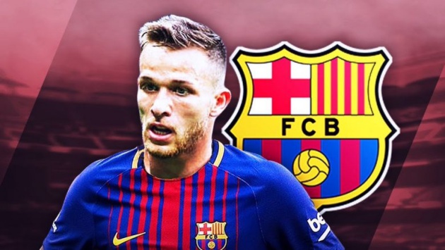 Barcelona kí hợp đồng với "Vua chuyền bóng", báo chí Catalan ấn tượng