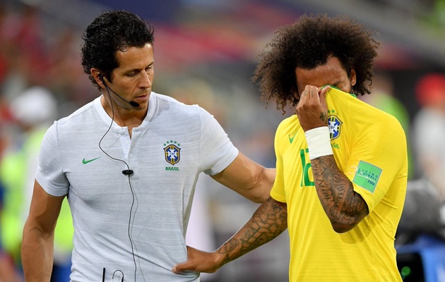 Rời sân trong nước mắt, World Cup 2018 gần như khép lại với Marcelo
