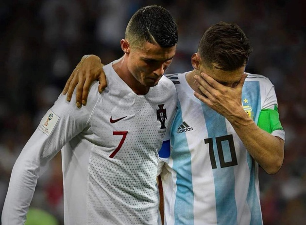 Ảnh bài viết Garry Neville nói gì về việc Ronaldo, Messi chia tay ĐTQG?