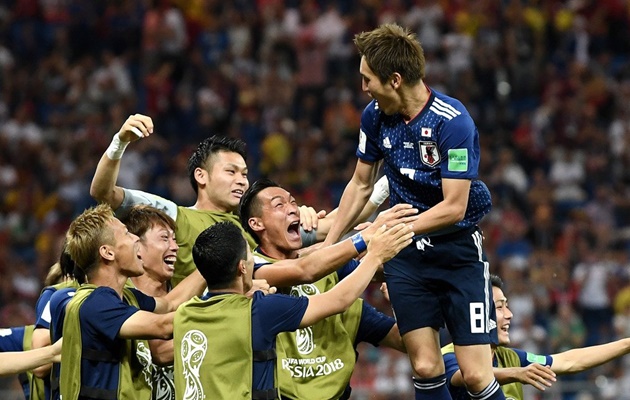 Hai lần xé lưới Courtois, Nhật Bản viết nên trang sử mới tại World Cup