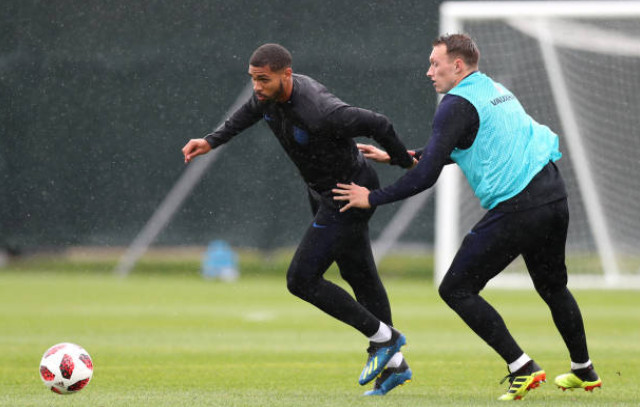 Ảnh bài viết Vừa loại Colombia xong, Tam Sư đã đội mưa tập luyện cho tứ kết