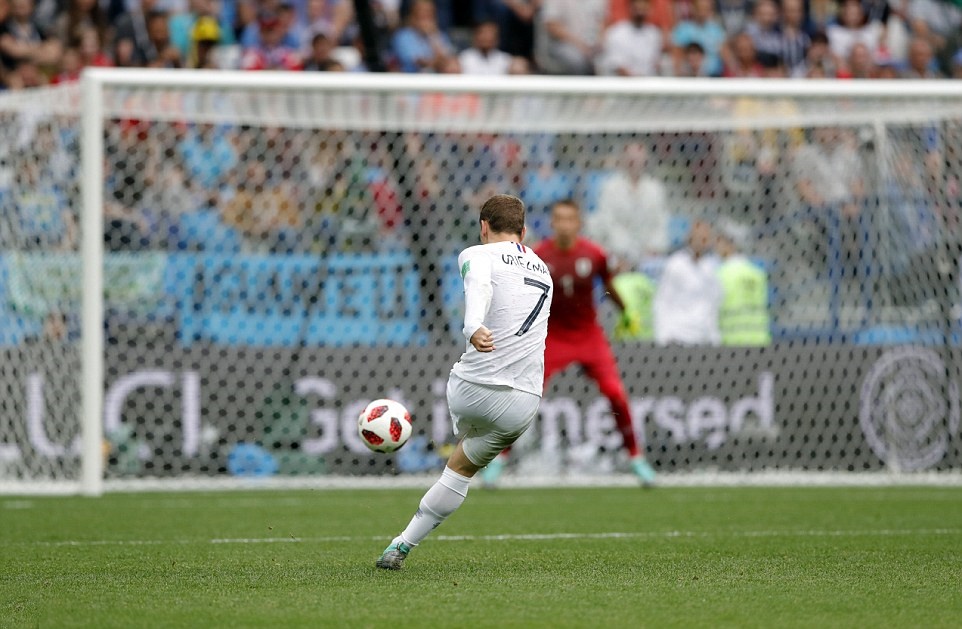 Chấm điểm tuyển Pháp: Điểm 9 cho Griezmann