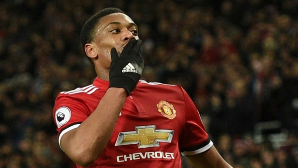 Man Utd tung thông điệp bất ngờ về tương lai Martial