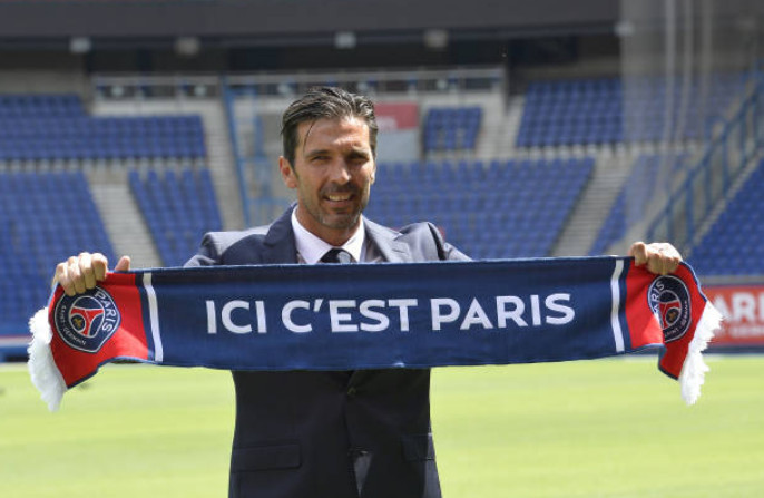 Ảnh bài viết Buffon đẹp hết phần người khác trong ngày ra mắt PSG