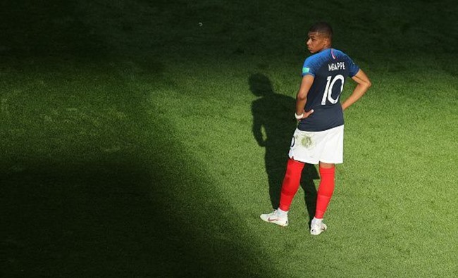 4 bí mật chưa bao giờ bật mí về Kylian Mbappe